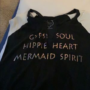 Super cute V-neck shirt